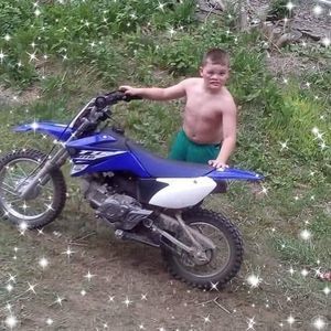 Meet your Posher, Logan